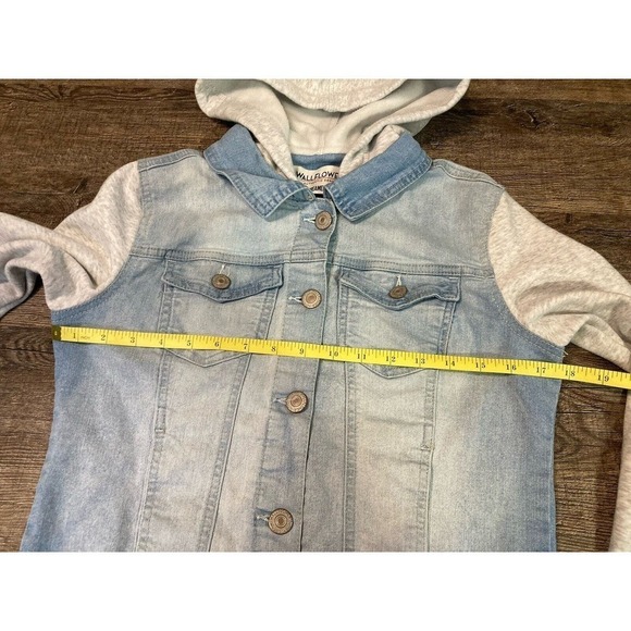 Wallflower The Dreamer Fit Button Up Denim Jacket Hoodie Size M - Picture 4 of 10